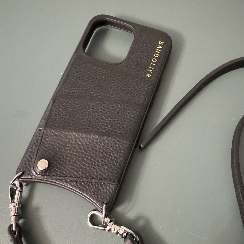 Bandolier phone case - Emma Pebble Leather iPhone 13 Pro